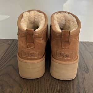 Ugg boots women’s 8